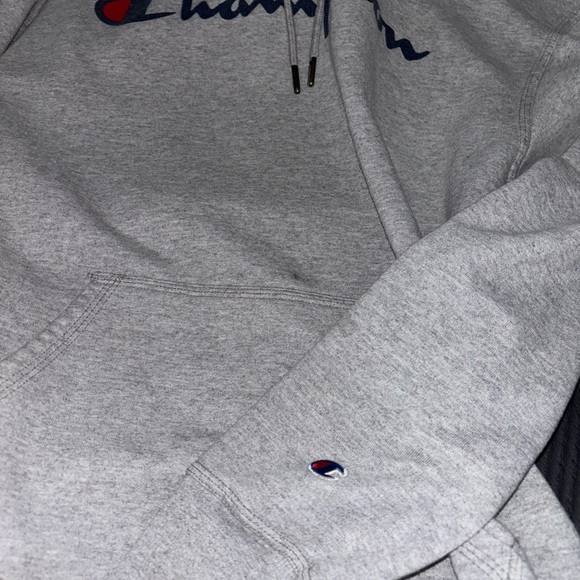 Champion hoodie - Picture 4 of 6